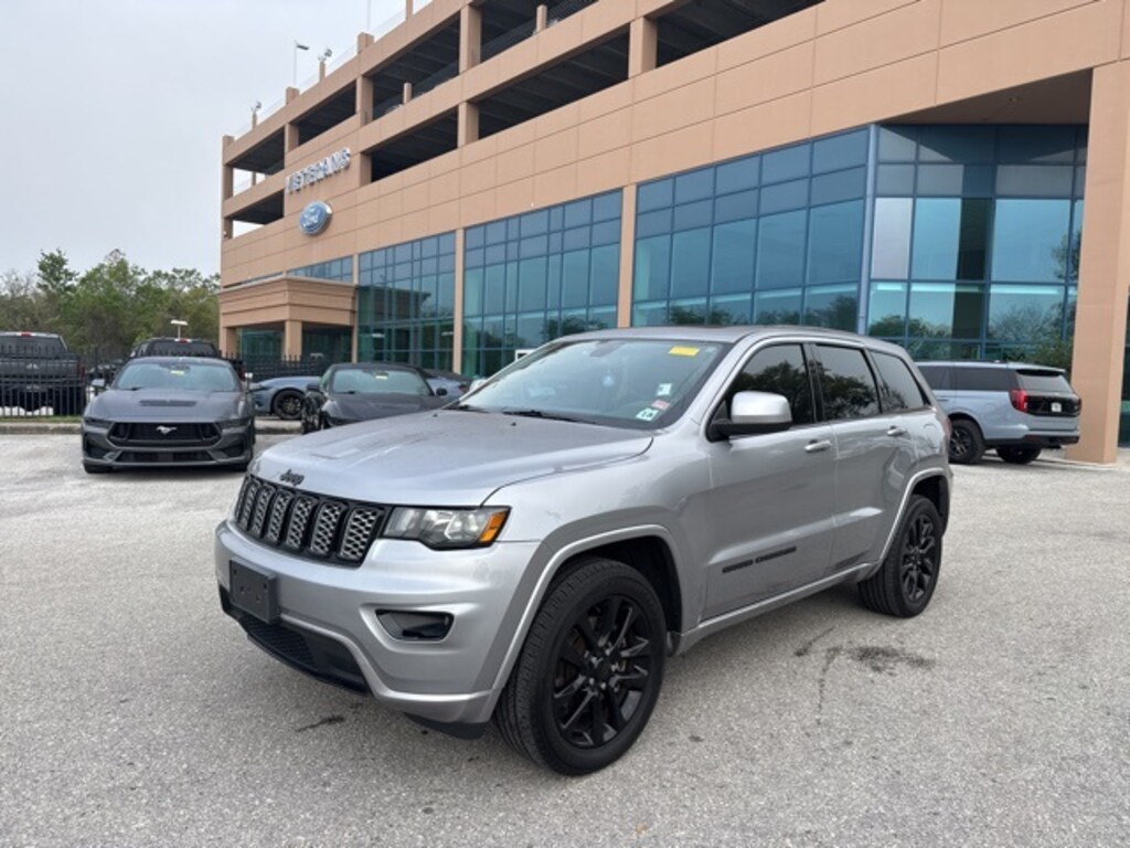 Used 2021 Jeep Grand Cherokee Laredo X SUV