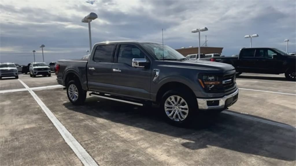 New 2025 Ford F-150 XLT Truck SuperCrew Cab