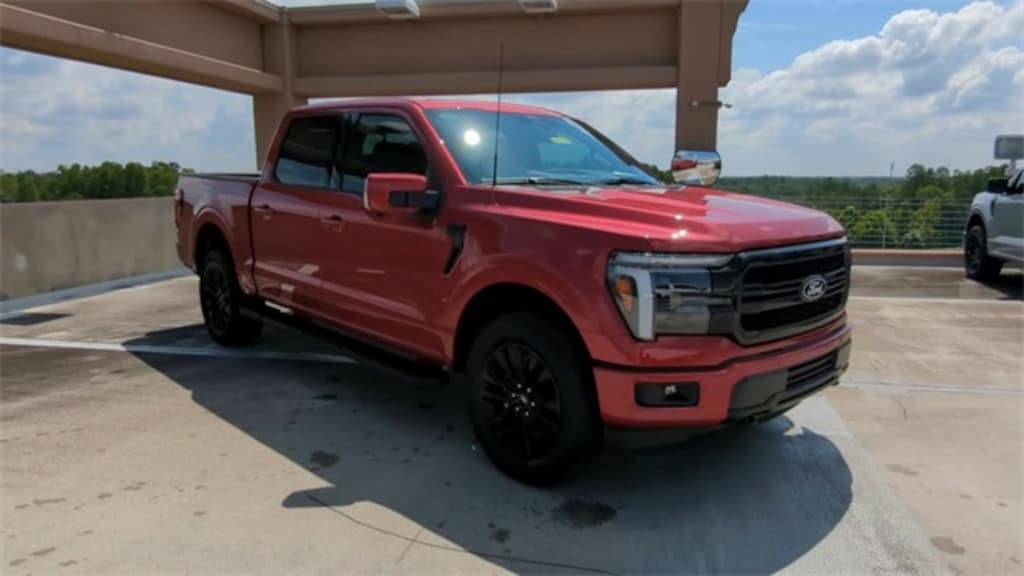 New 2025 Ford F-150 Lariat Truck SuperCrew Cab
