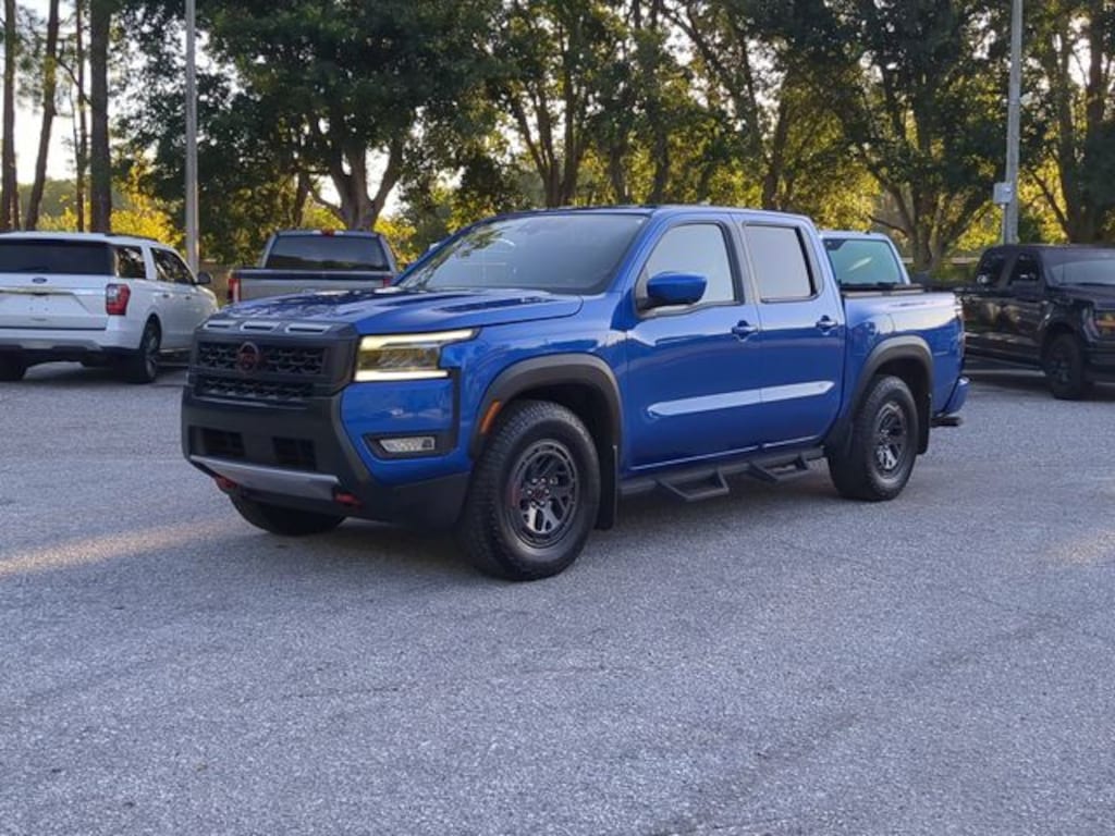 Certified 2025 Nissan Frontier PRO-X Truck