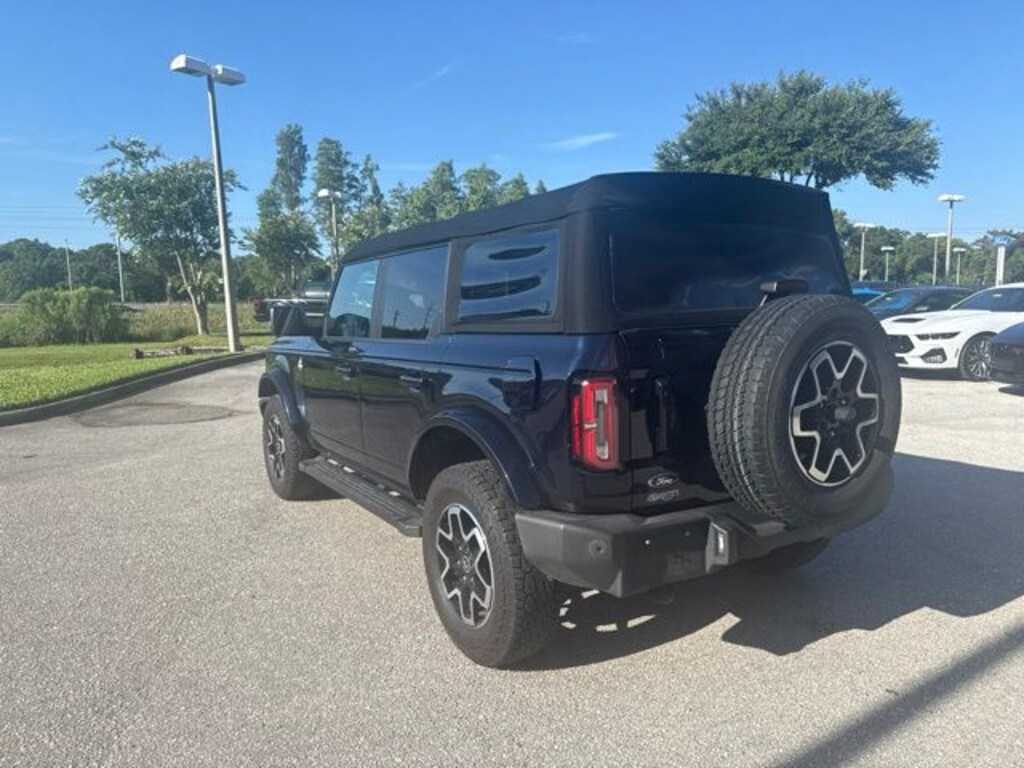Used 2021 Ford Bronco Outer Banks SUV