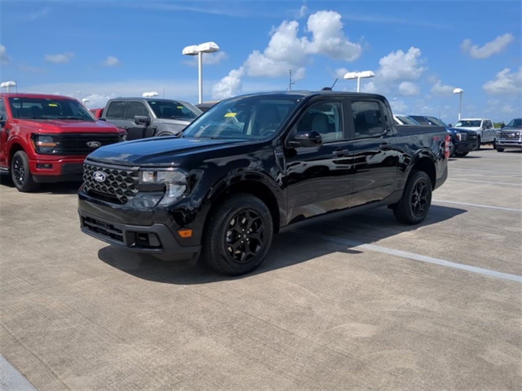 New 2025 Ford Maverick XLT Truck SuperCrew