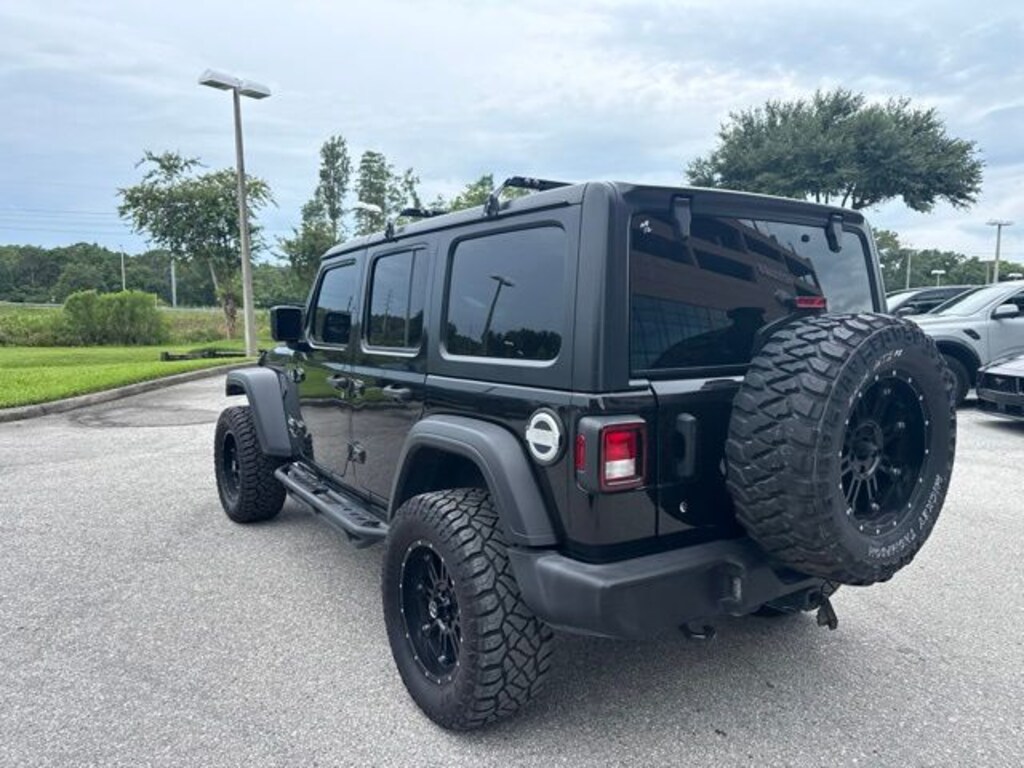 Used 2018 Jeep Wrangler Unlimited Sport S SUV