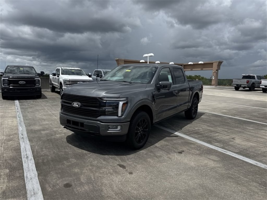 New 2025 Ford F-150 Platinum Truck SuperCrew Cab