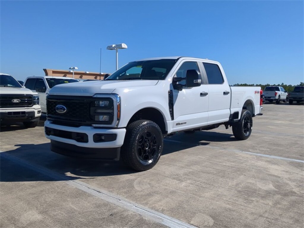 New 2026 Ford F-250 Truck Crew Cab