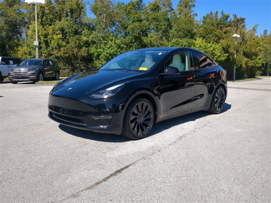 Used 2023 Tesla Model Y Performance SUV
