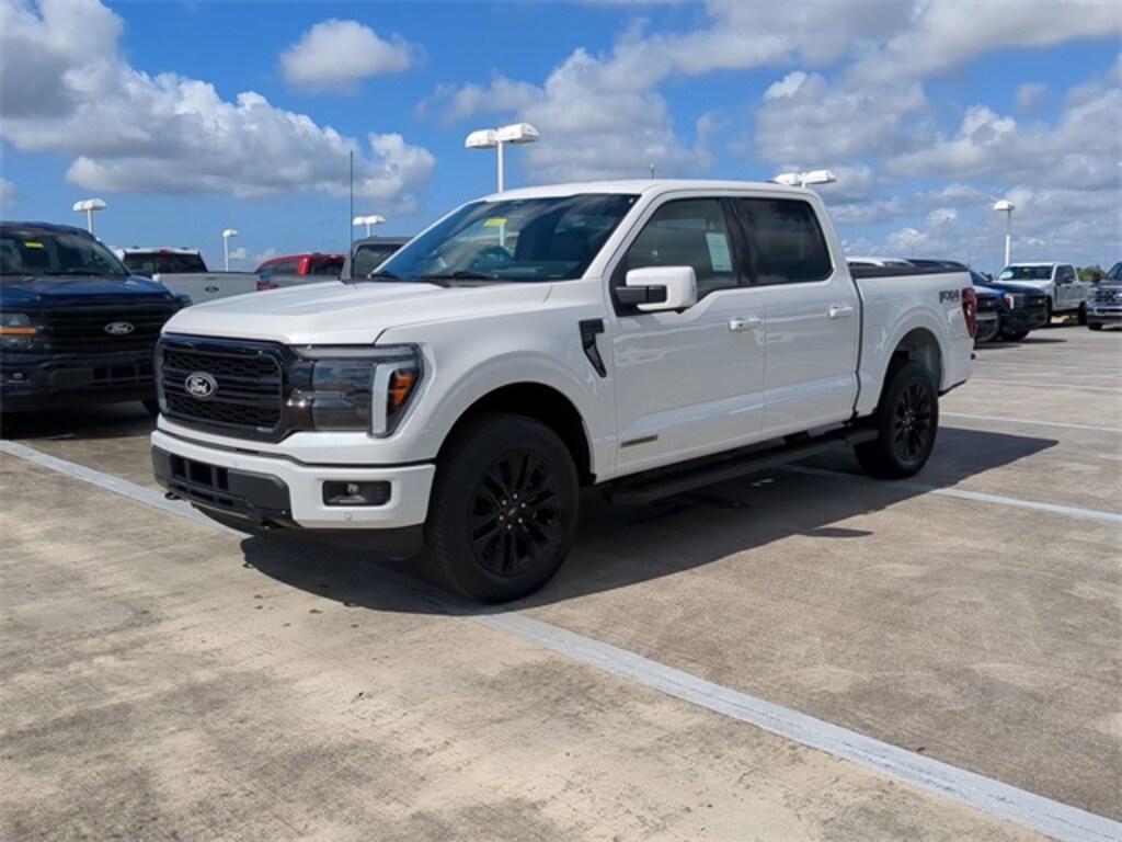 New 2025 Ford F-150 Lariat Truck SuperCrew Cab
