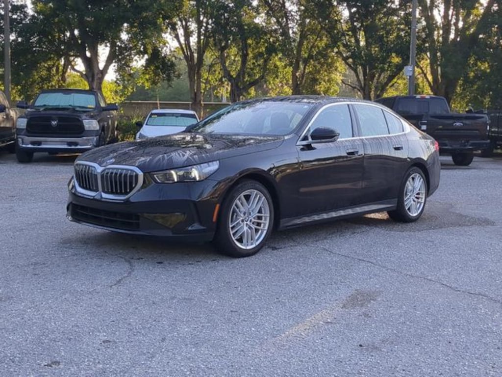 Certified 2025 BMW 5 Series 530i Sedan