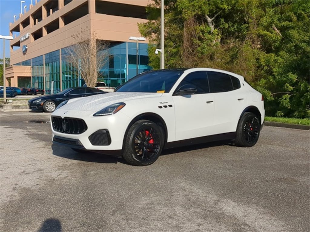 Used 2025 Maserati Grecale Modena SUV