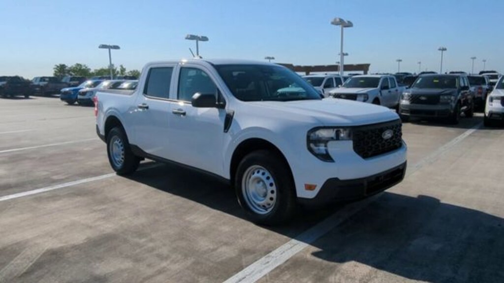 New 2026 Ford Maverick XL Truck SuperCrew