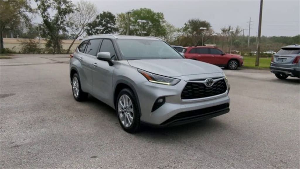 Certified 2022 Toyota Highlander Limited SUV
