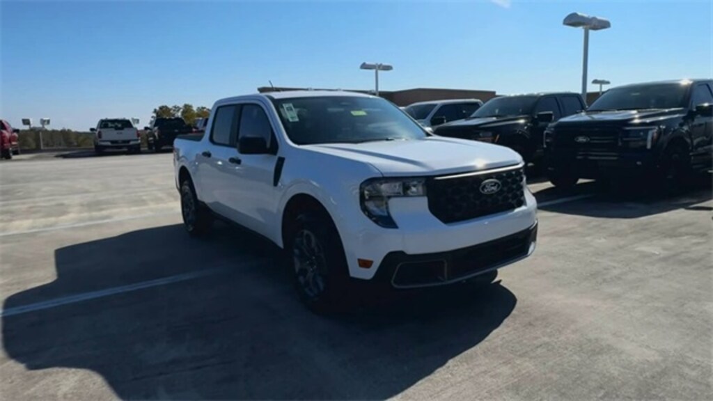 New 2025 Ford Maverick XLT Truck SuperCrew