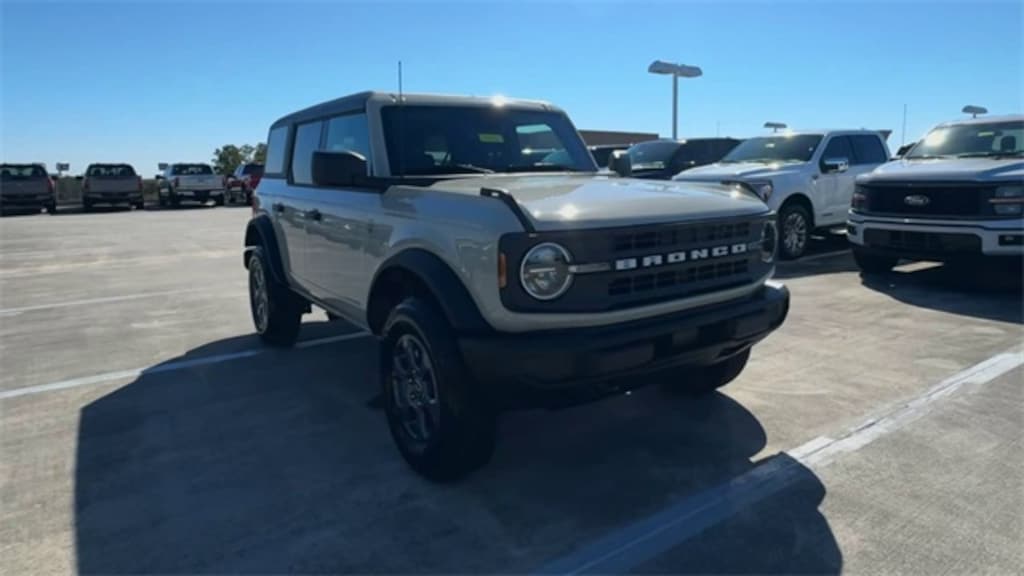 New 2025 Ford Bronco Big Bend SUV