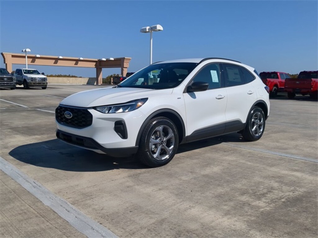 New 2026 Ford Escape ST-Line SUV