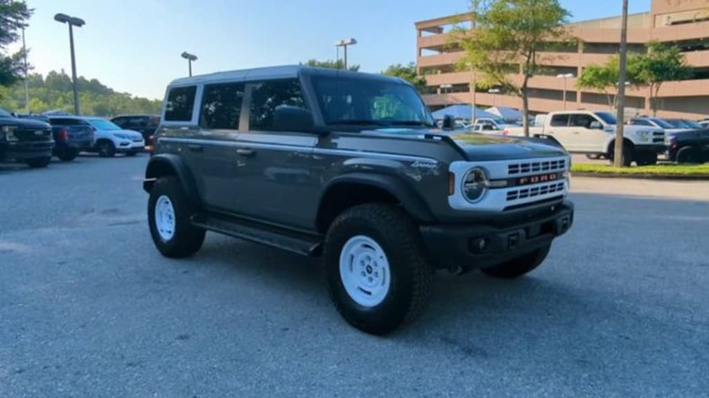 New 2026 Ford Bronco Heritage Edition SUV