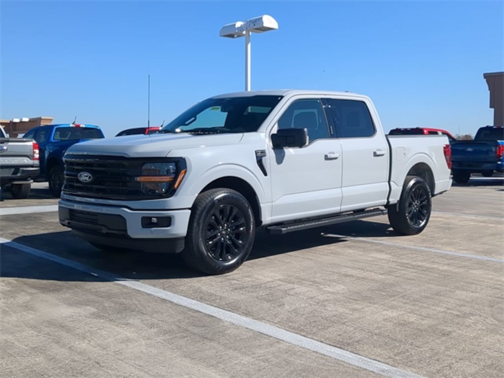 New 2026 Ford F-150 XLT Truck SuperCrew Cab