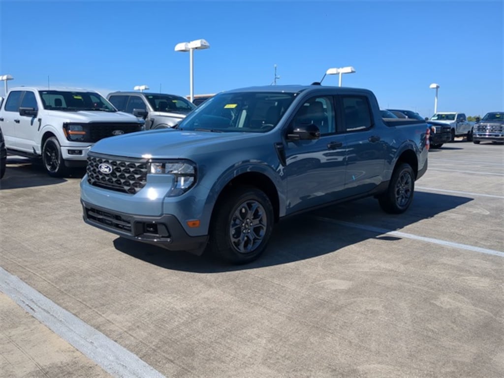New 2025 Ford Maverick XLT Truck SuperCrew