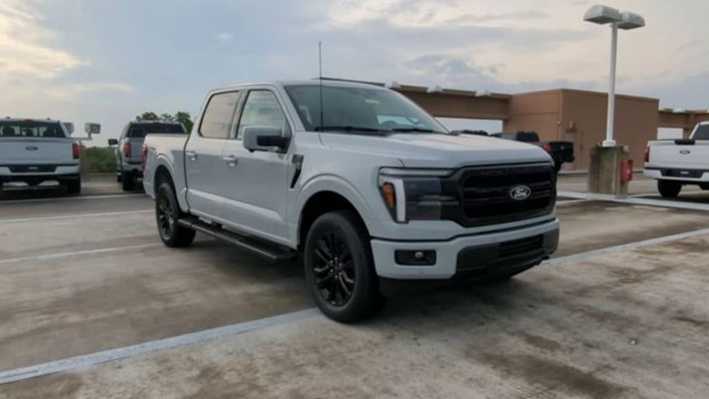 New 2026 Ford F-150 Lariat Truck SuperCrew Cab