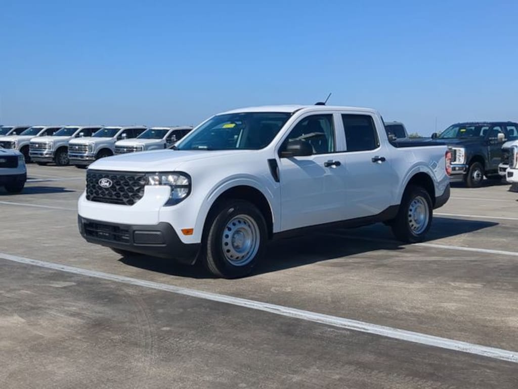 New 2026 Ford Maverick XL Truck SuperCrew
