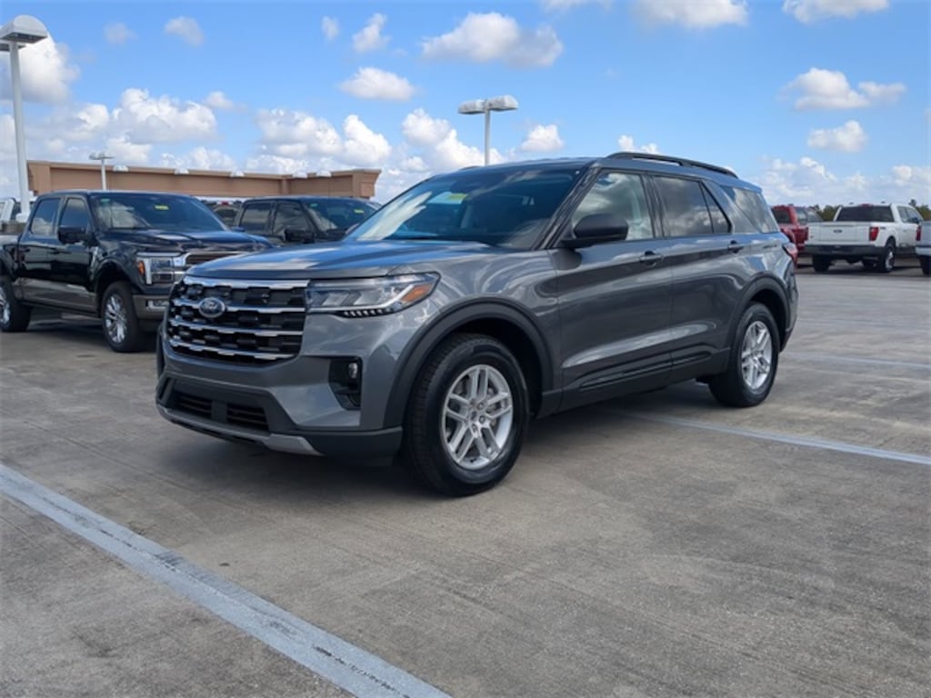 New 2026 Ford Explorer Active SUV