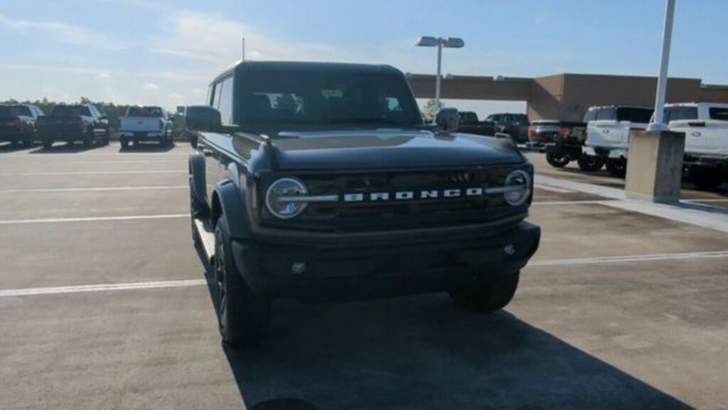 New 2026 Ford Bronco Outer Banks SUV