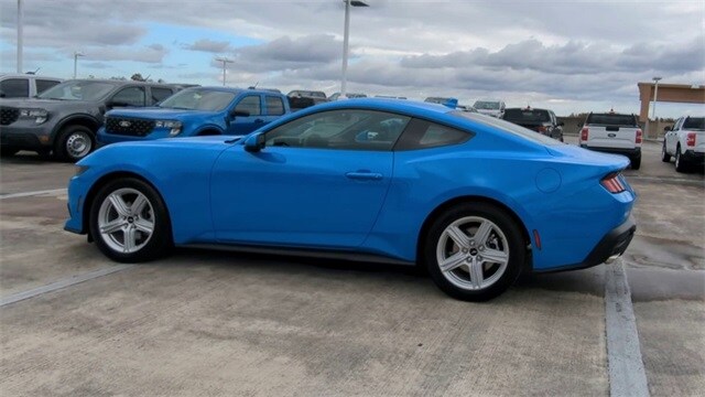 2026 Ford Mustang EcoBoost Fastback - Photo 16