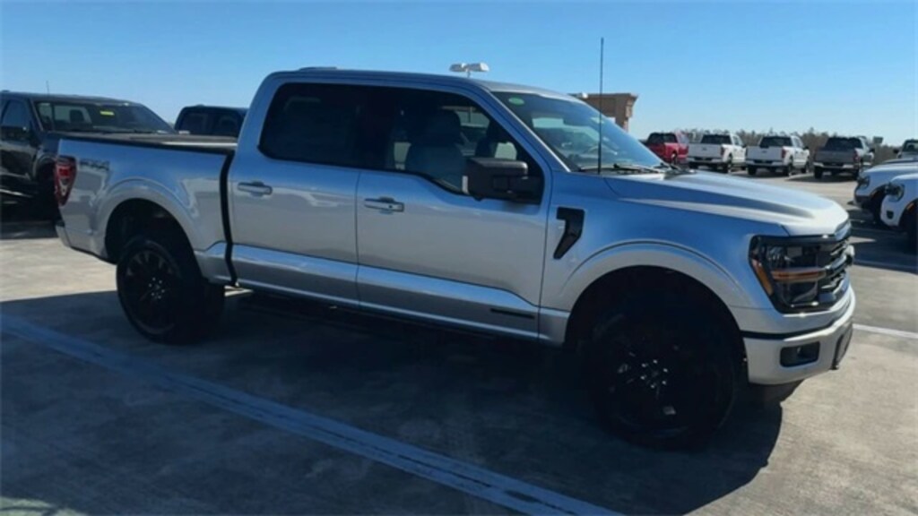 New 2025 Ford F-150 XLT Truck SuperCrew Cab