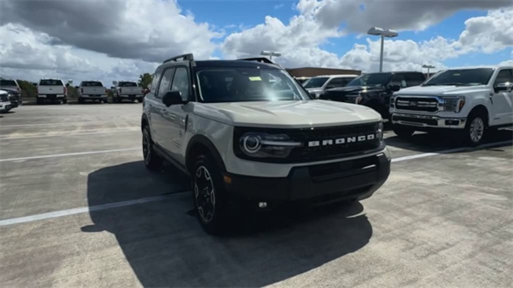 New 2025 Ford Bronco Sport Outer Banks SUV