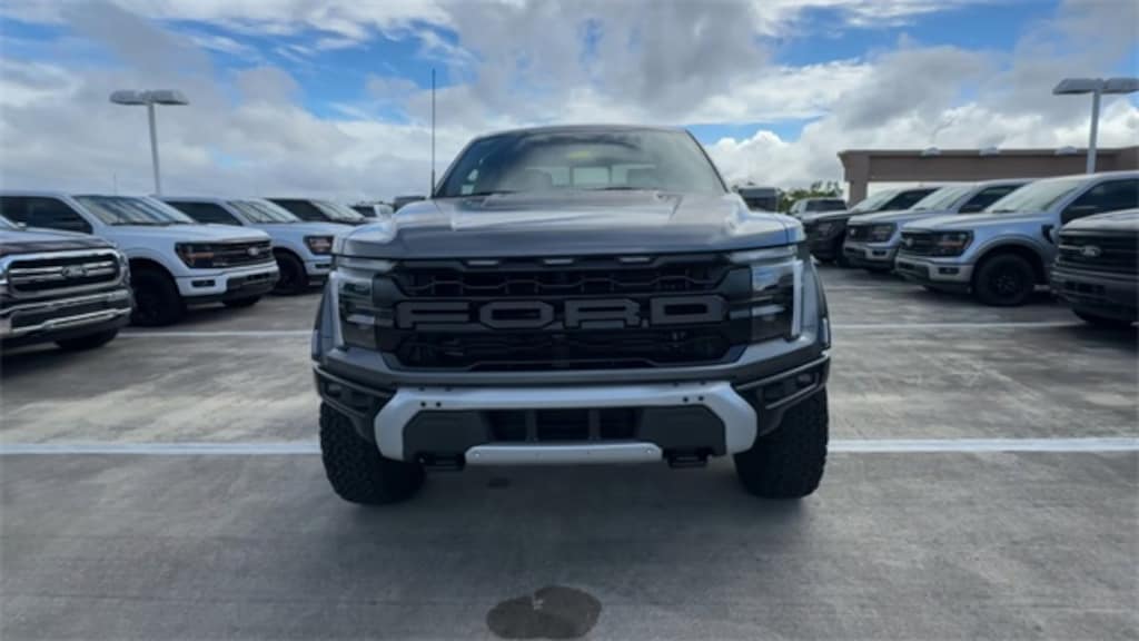 New 2025 Ford F-150 Raptor Truck SuperCrew Cab