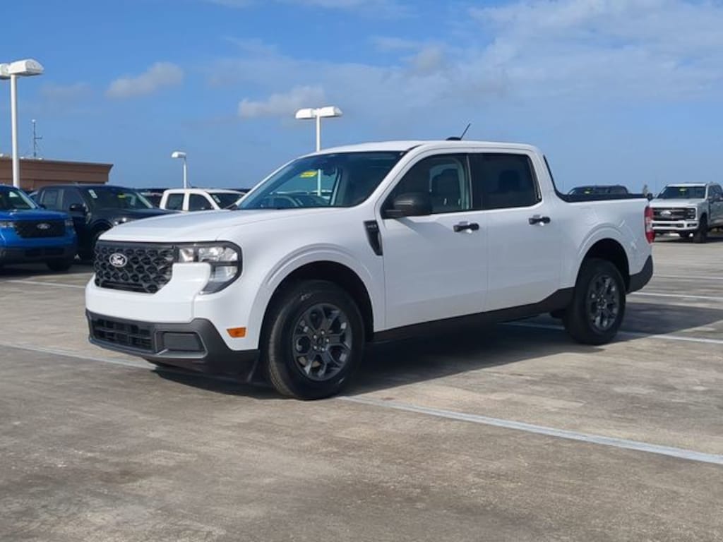 New 2026 Ford Maverick XLT Truck SuperCrew
