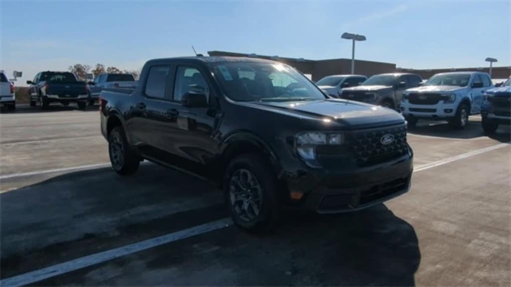 New 2026 Ford Maverick XLT Truck SuperCrew
