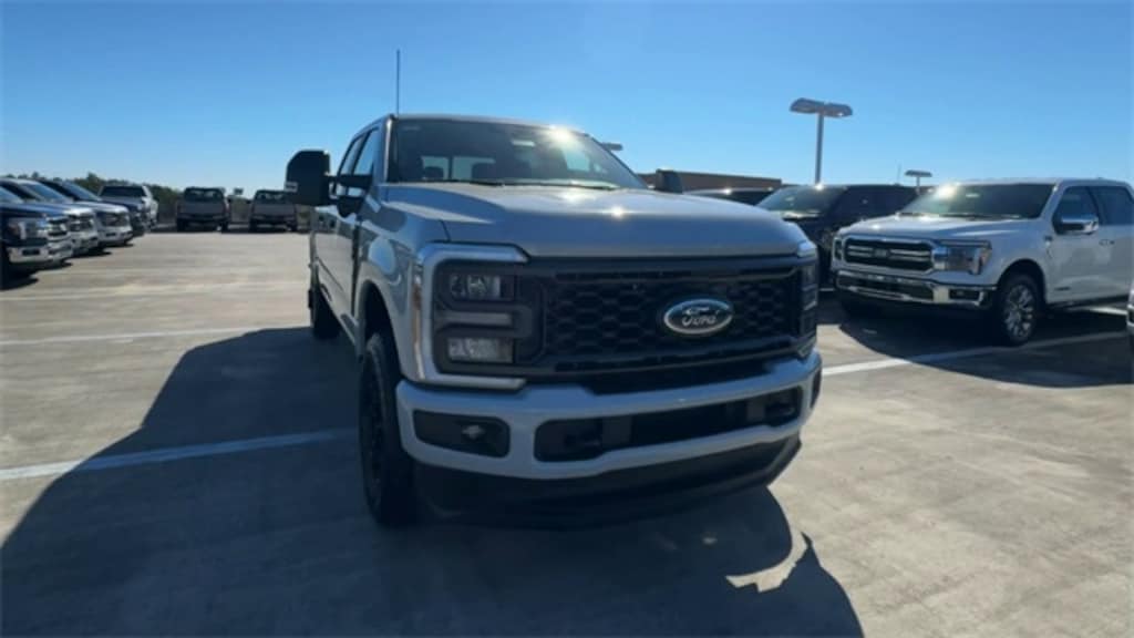 New 2026 Ford F-250 Truck Crew Cab