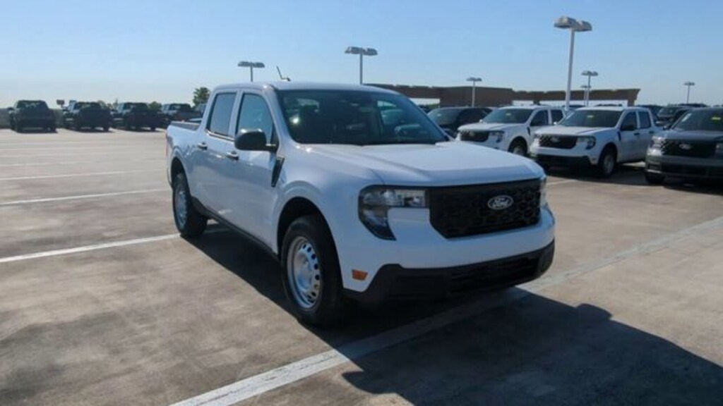 New 2026 Ford Maverick XL Truck SuperCrew