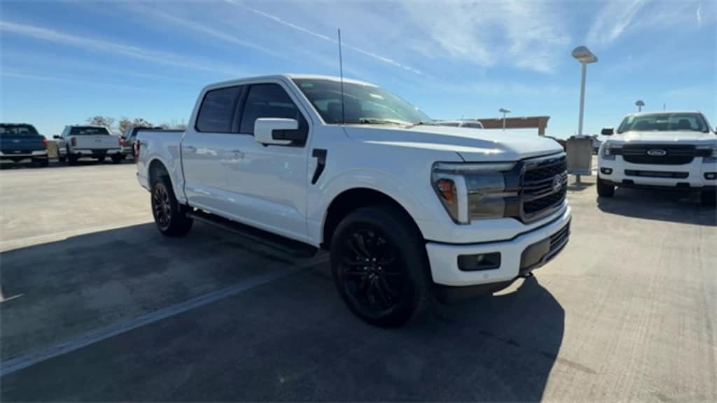 New 2025 Ford F-150 Lariat Truck SuperCrew Cab