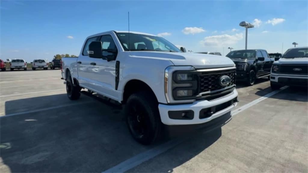 New 2026 Ford F-250 Truck Crew Cab