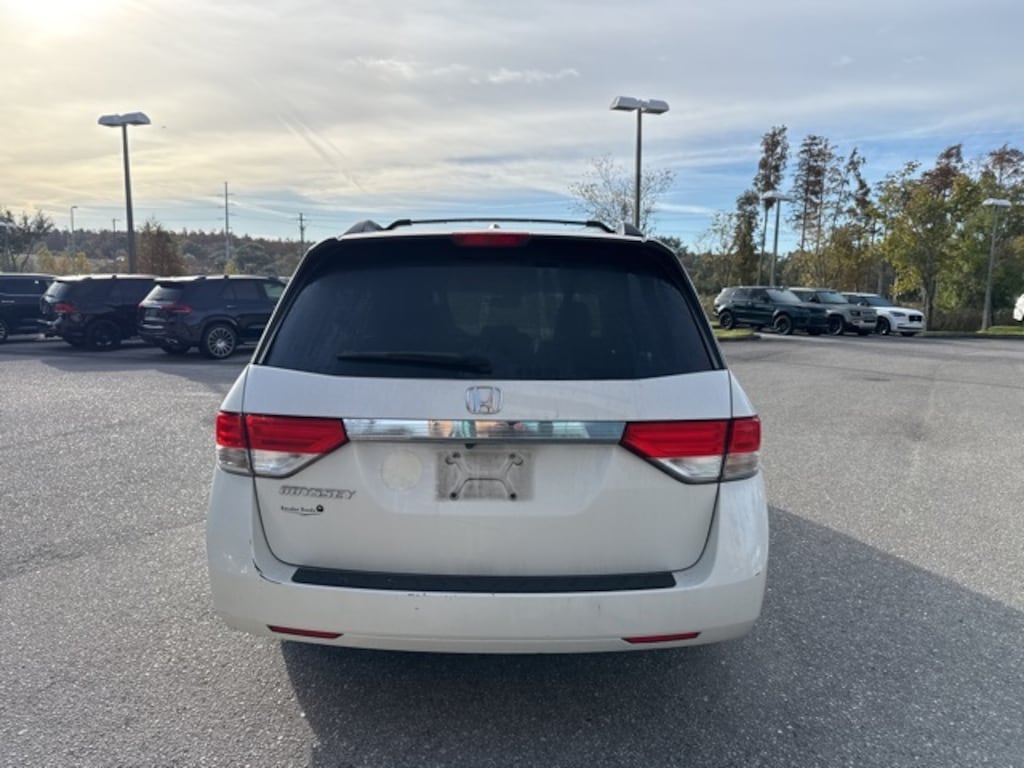 Used 2016 Honda Odyssey EX-L Minivan/Van