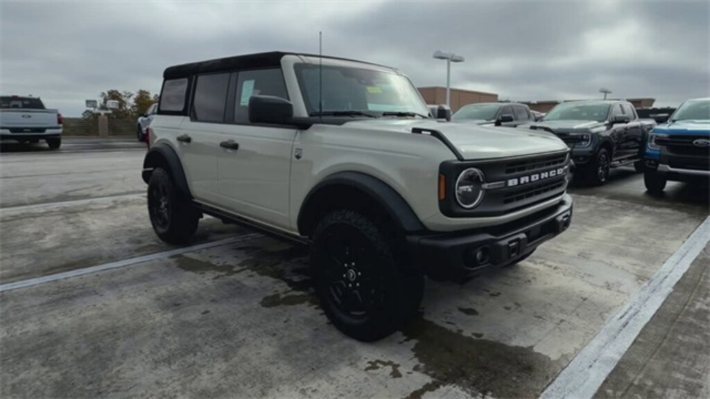 New 2025 Ford Bronco Big Bend SUV