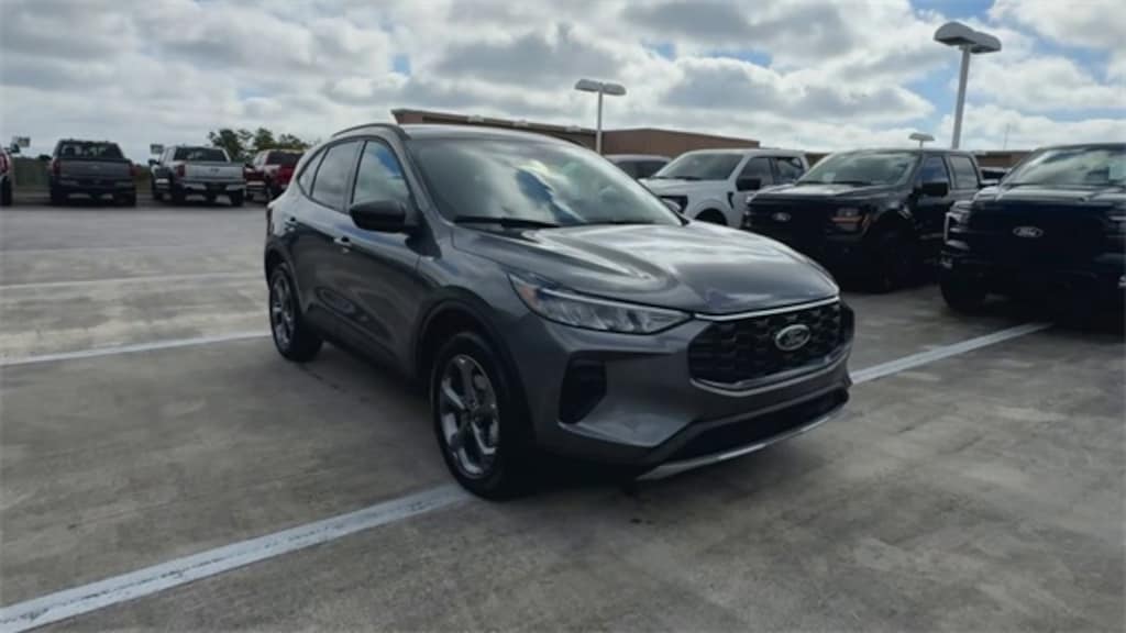 New 2026 Ford Escape ST-Line SUV