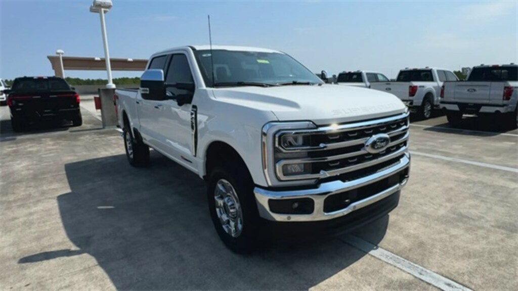 New 2025 Ford F-250 Truck Crew Cab