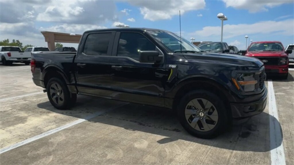 New 2025 Ford F-150 STX Truck SuperCrew Cab