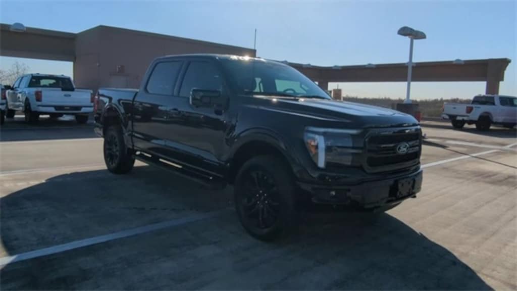 New 2025 Ford F-150 Lariat Truck SuperCrew Cab