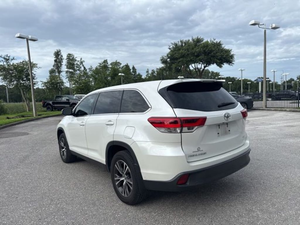 Certified 2019 Toyota Highlander LE SUV