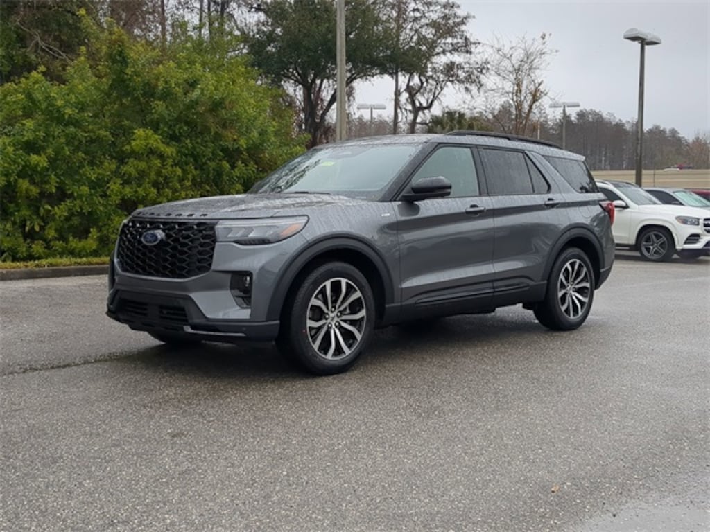 New 2026 Ford Explorer ST-Line SUV