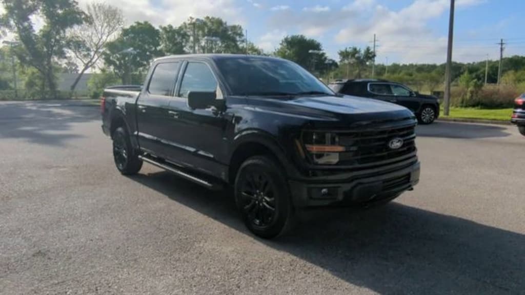 New 2026 Ford F-150 XLT Truck SuperCrew Cab