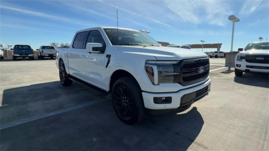 New 2025 Ford F-150 Lariat Truck SuperCrew Cab