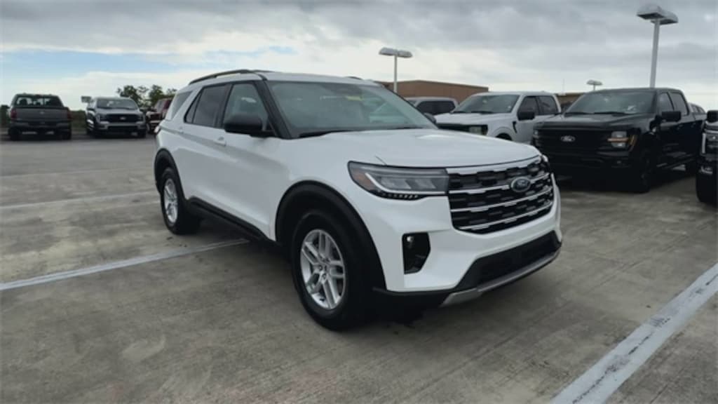 New 2026 Ford Explorer Active SUV