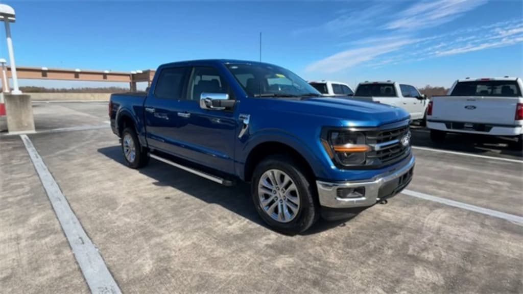 New 2025 Ford F-150 XLT Truck SuperCrew Cab