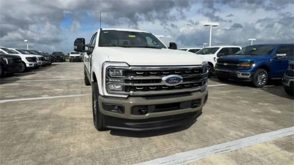 New 2026 Ford F-350 Truck Crew Cab