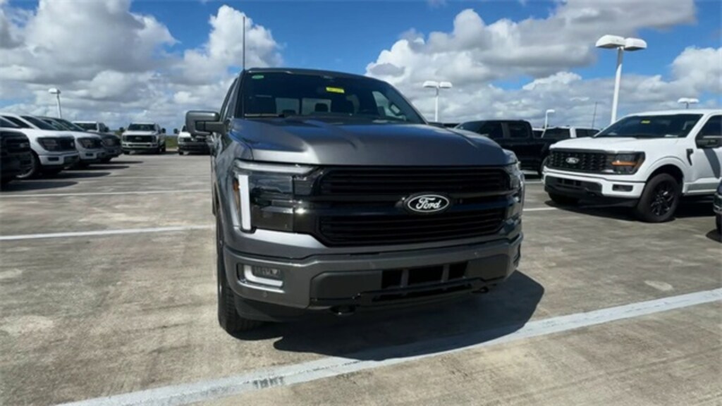 New 2025 Ford F-150 Platinum Truck SuperCrew Cab
