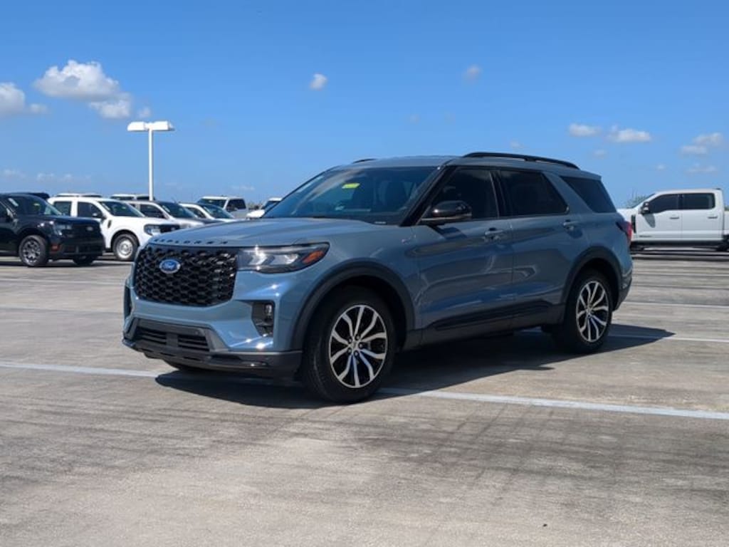 New 2026 Ford Explorer ST-Line SUV